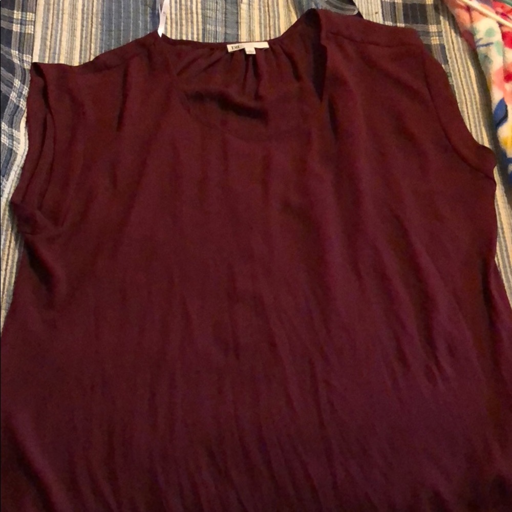DR 2 maroon blouse